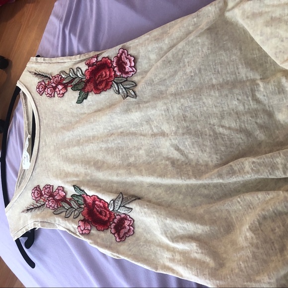 Vintage Havana Tops - Rose tank top